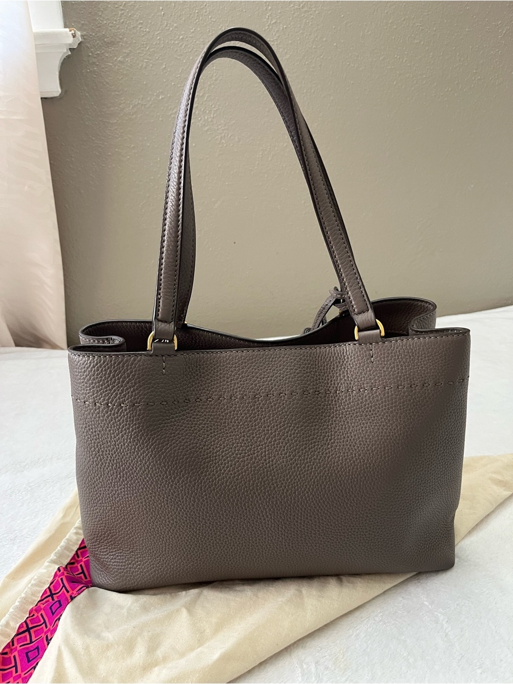 Tory Burch McGraw Triple Compartment Leather Tote Bag Silver Maple NWT 54298 - Picture 6 of 17
